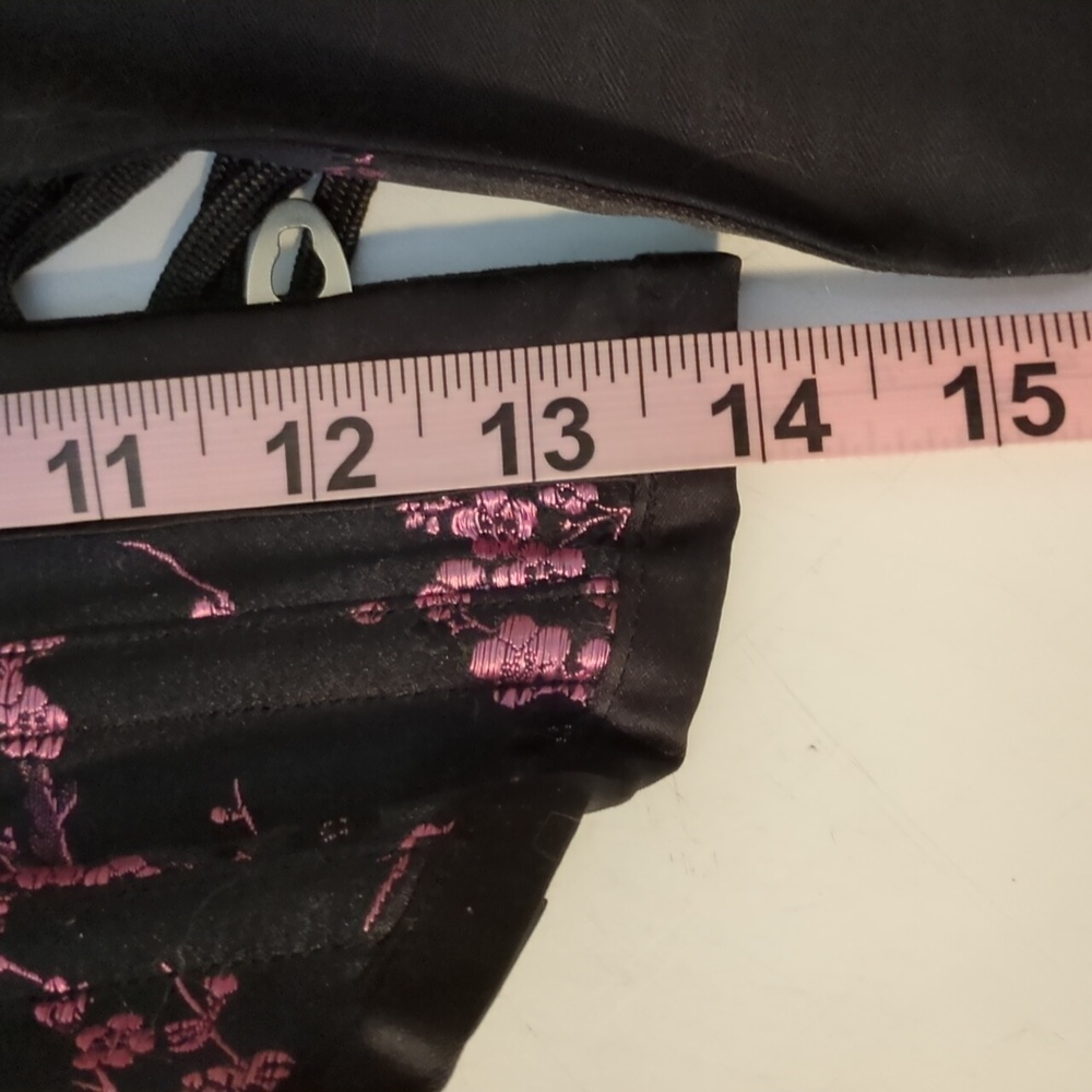 Black and Pink Floral Corset - Picture 5 of 6